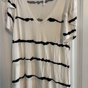 Stylish Black and White Striped V-Neck Tee